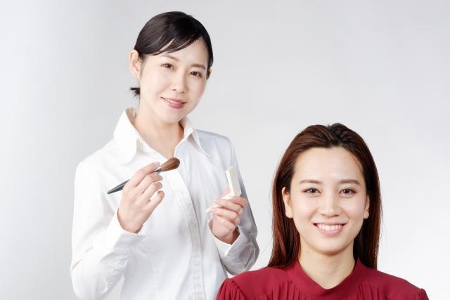 【年間休日124日/インストラクター職】ヘアケアを中心とした美容製品の製造・販売