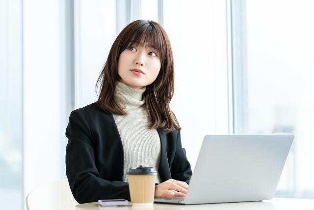 【残業月30H以内/経理】クラウドサービスを提供する会社