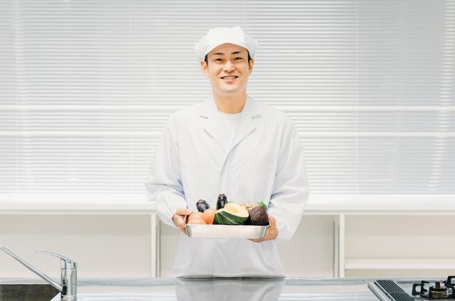 【調理教員】調理現場でのご経験をいかして将来飲食業界での活躍を目指す学生たちの指導をお願いします！