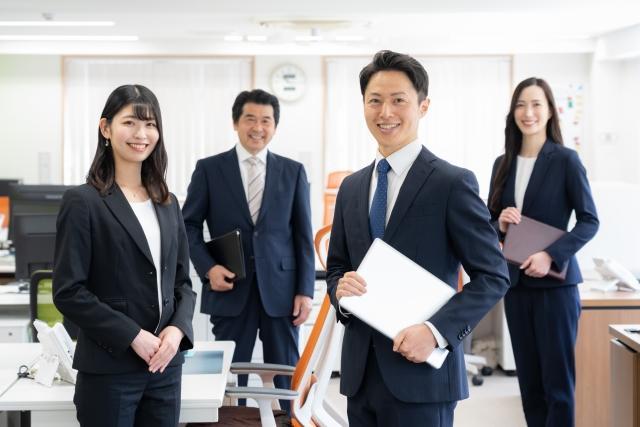 【経営企画／総務経理担当】OJTで先輩がイチから教える他、 スキルアップのための研修制度もございます。