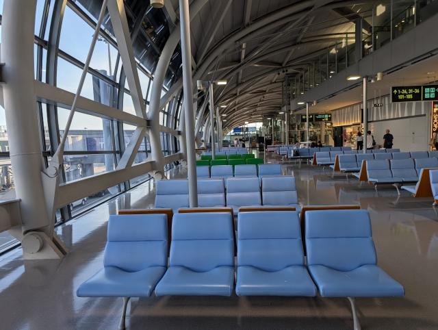 【未経験可／新千歳、稚内、釧路、函館、旭川、帯広、女満別空港のいずれかでの勤務／航空系総合職】航空業界で『北海道』と『あなた自身』の可能性を広げてみませんか？