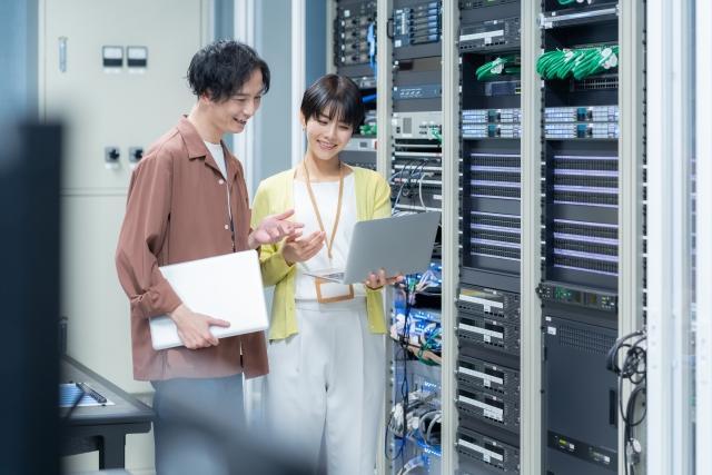 【転勤なし／インフラエンジニア（管理職候補）】現在では社会インフラとなっている決済システムの開発、運用に携わることが出来ます。