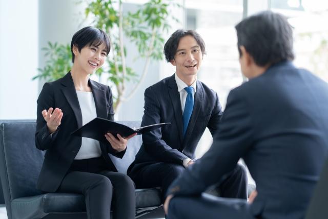 【完全週休2日制／営業】創業以来、道路舗装業界を代表する企業として、高品質 な「道づくり」「街づくり」に邁進している企業です！／年間休日125日